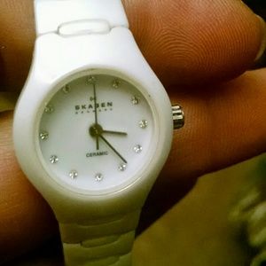 SKAGEN WOMEN'S CERAMIC WHITE WATCH